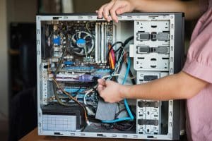 התקנת כונן SSD במחשב